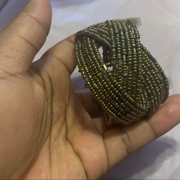 Cute little bracelet - Picture 2 of 3